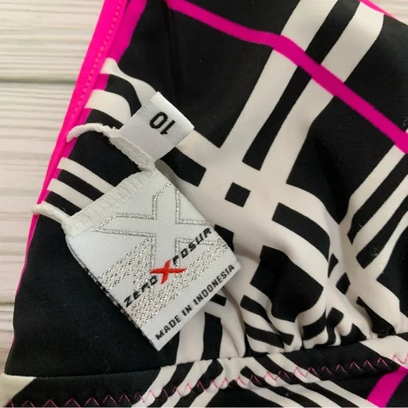 Zero Xposure Reversible Bikini Top Size 10 Pink Black - Picture 2 of 4